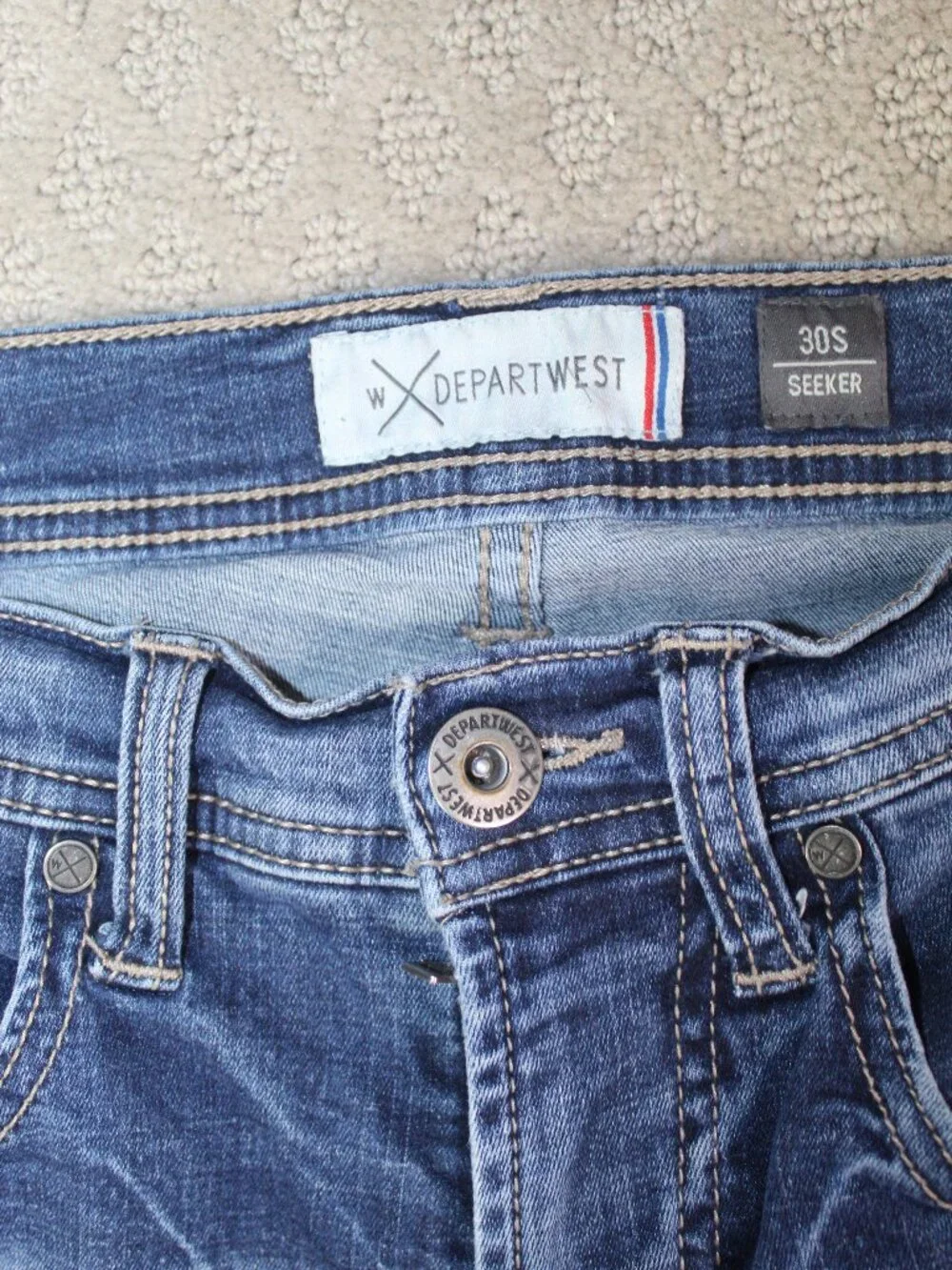 Depart West Size 30S Seeker Straight Leg Mid Rise Blue Jeans